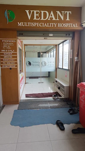 Dr. Amish Shah orthopedic clinic gallery image 7