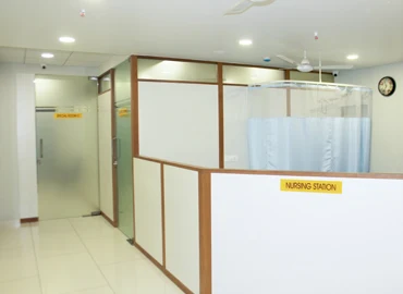 Dr. Amish Shah orthopedic clinic gallery image 9